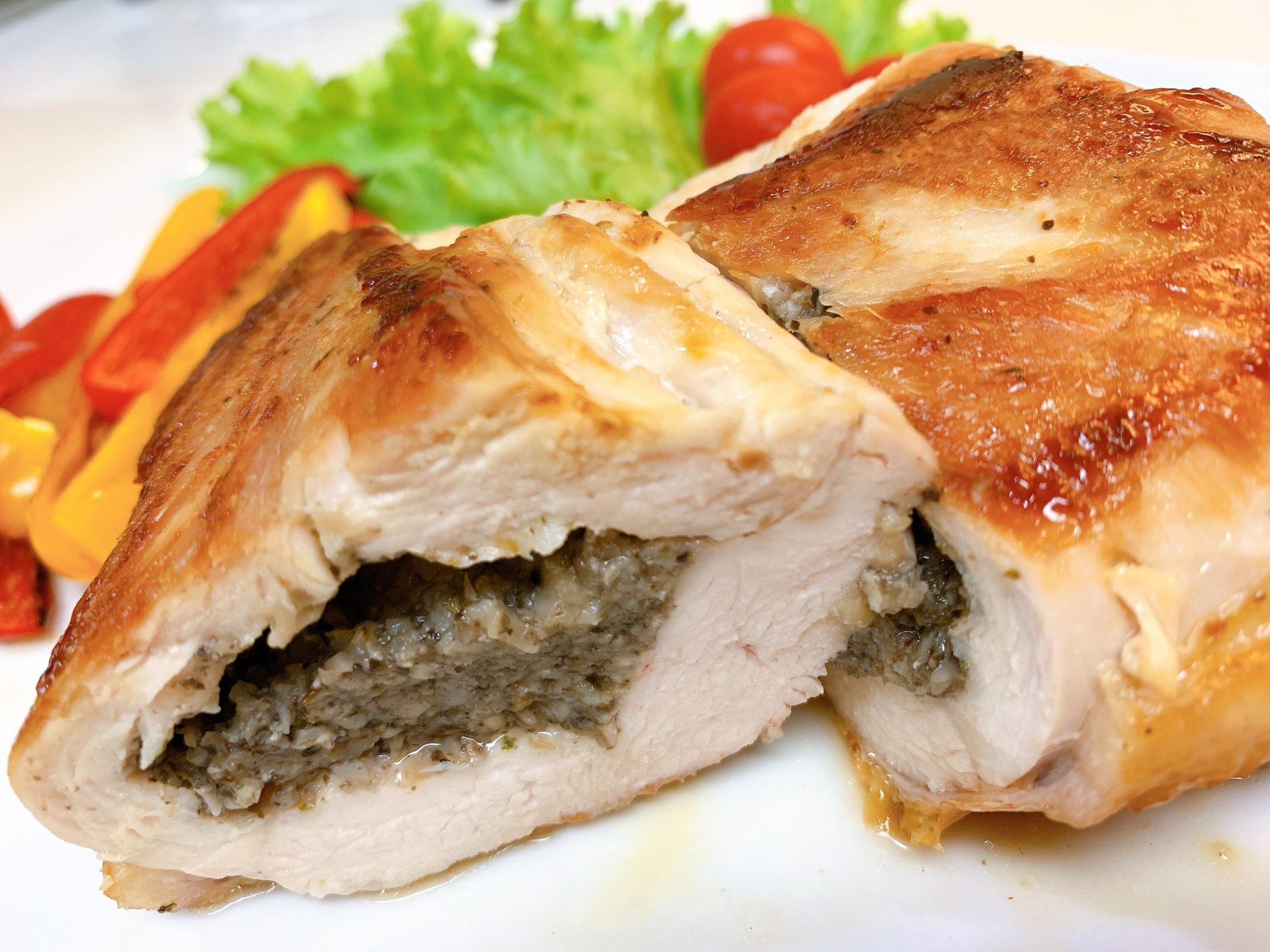 鶏胸肉のきのこペースト包み